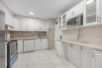 Unit 314 — 50 Mississauga Valley Blvd, Mississauga - Mississauga Valleys image-0-2