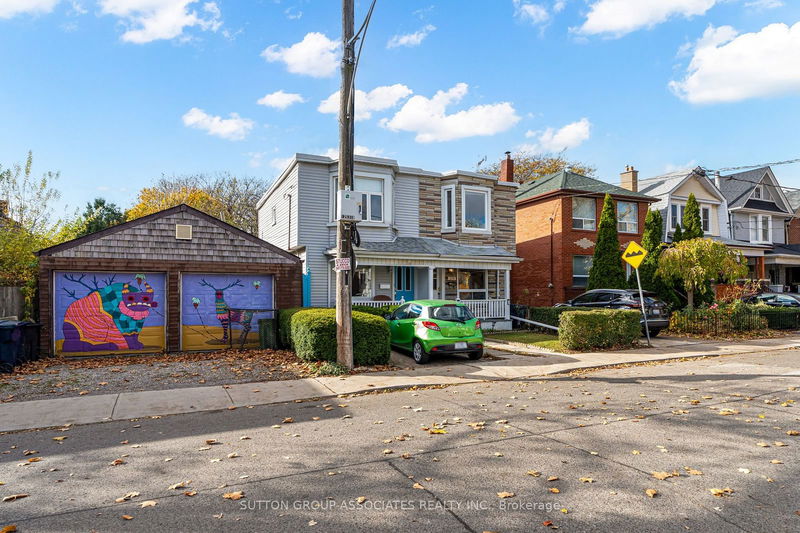 home for sale on 254 Salem Avenue