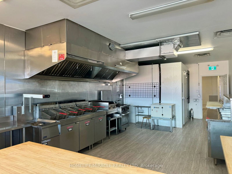 3 - 352 Queen St, Halton Hills, L7J 1R2 | Image 2