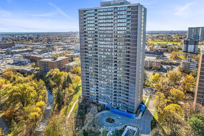 3100 Kirwin Ave E #308, Mississauga, Ontario (MLS W10424843)