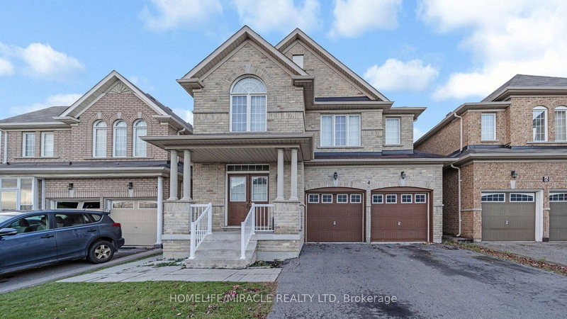 4 FOSSIL St, Brampton, L6P 3G6 | Image 2