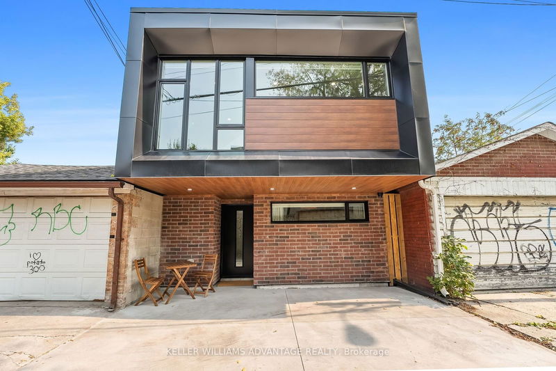 home for lease on Rear-386 Concord Avenue