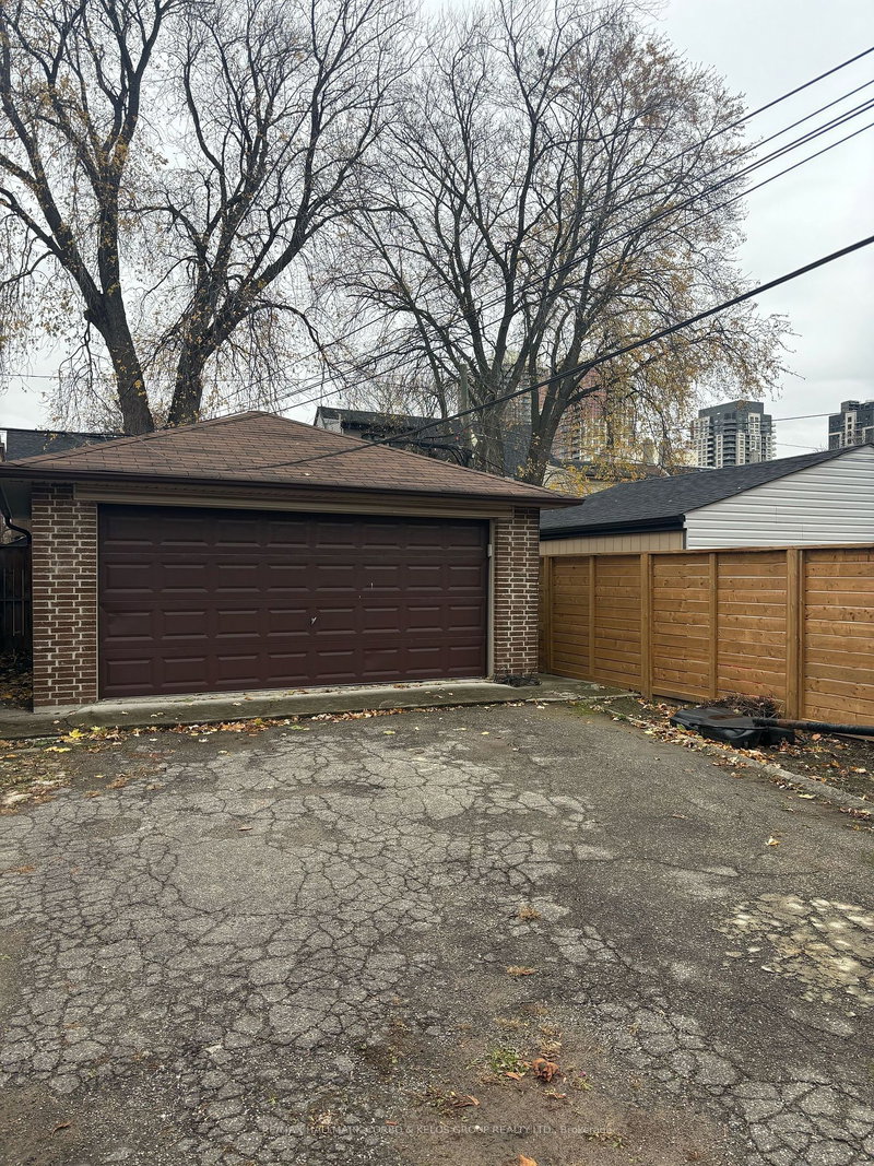 415 Symington Ave, Toronto, M6N 2W4 | Image 3