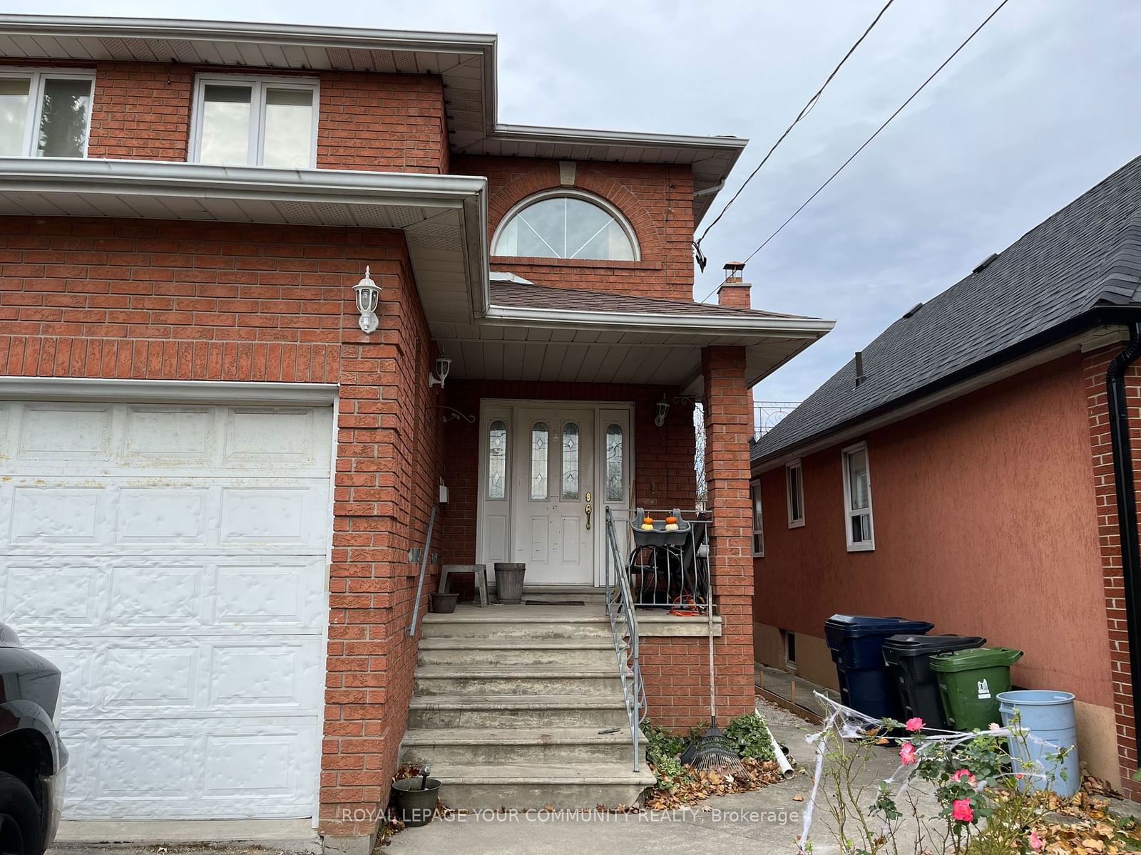 Building in 100 Rustic (Bsmt) Road