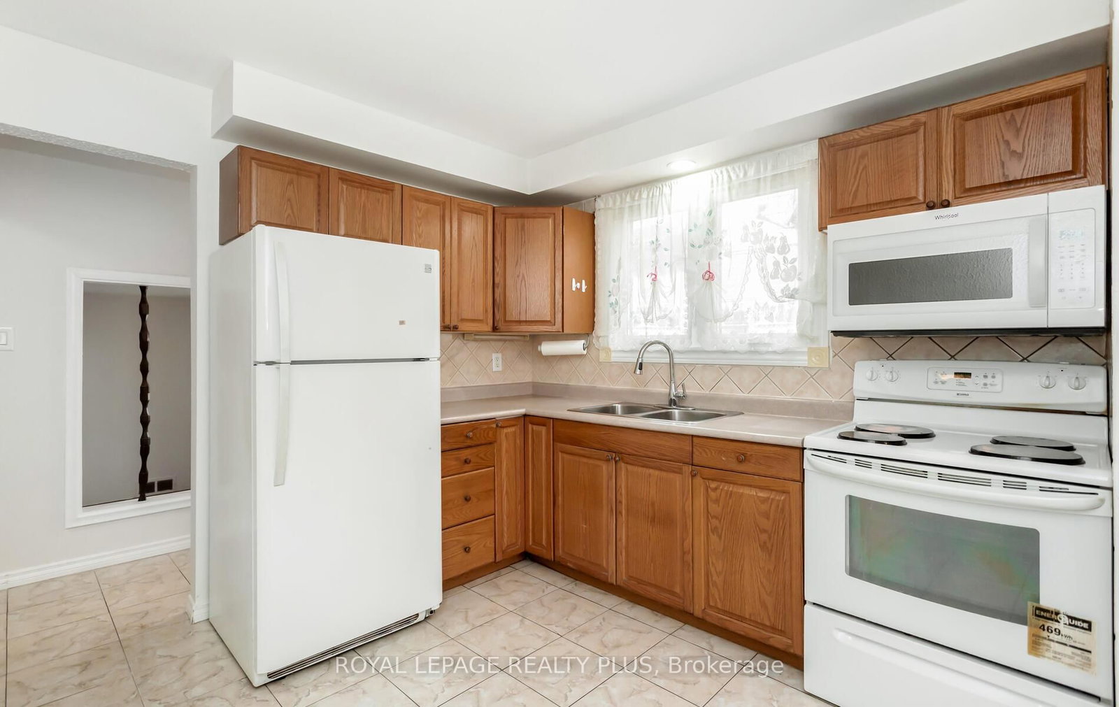 Listing Image 16