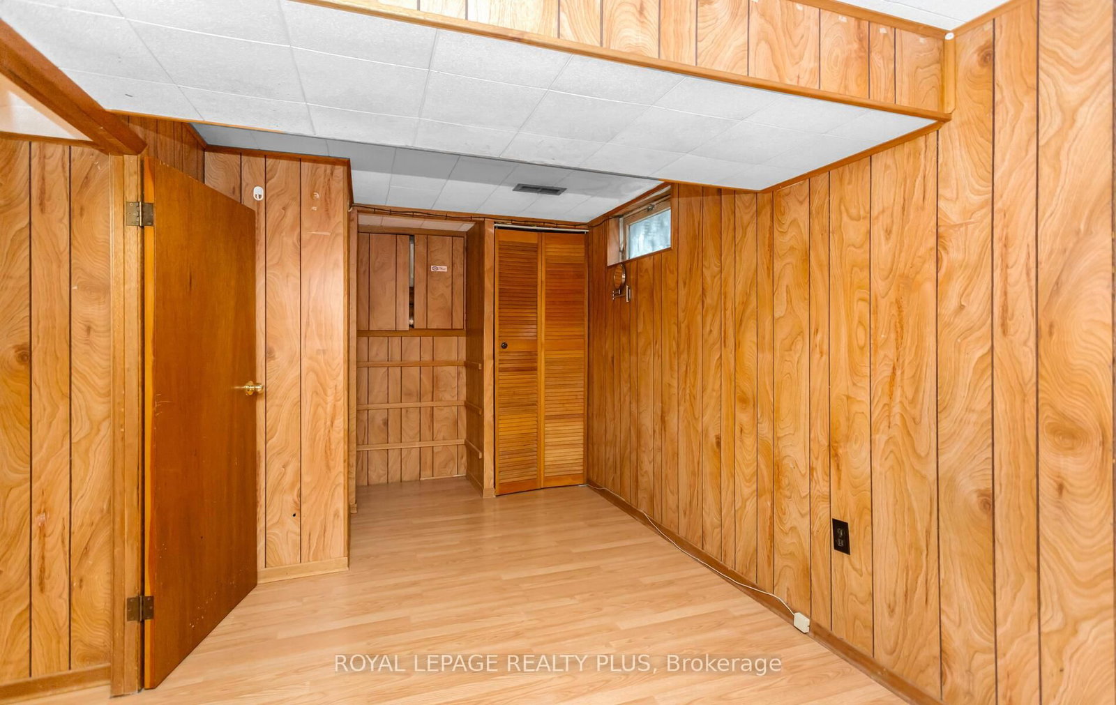 Listing Image 34