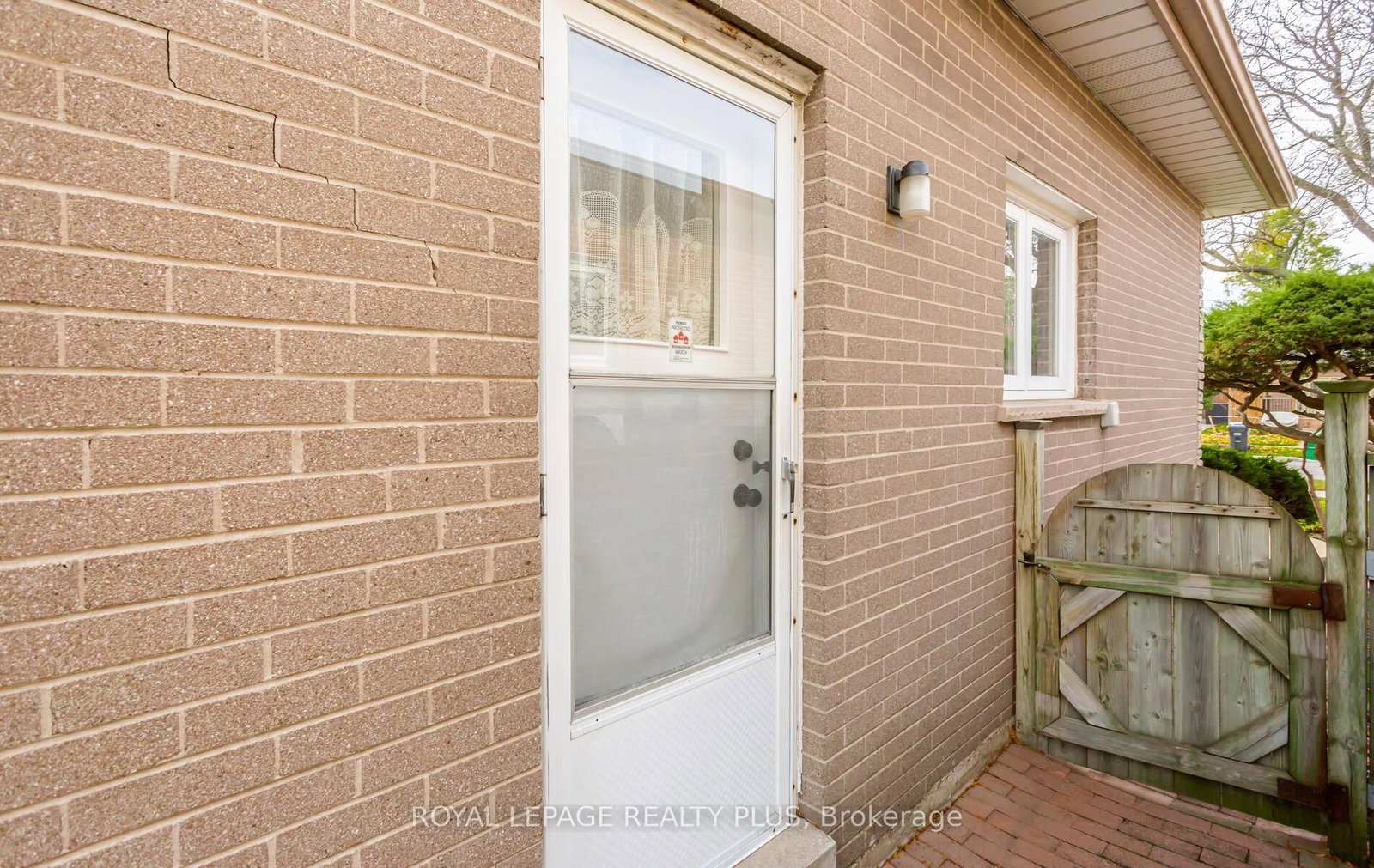Listing Image 37