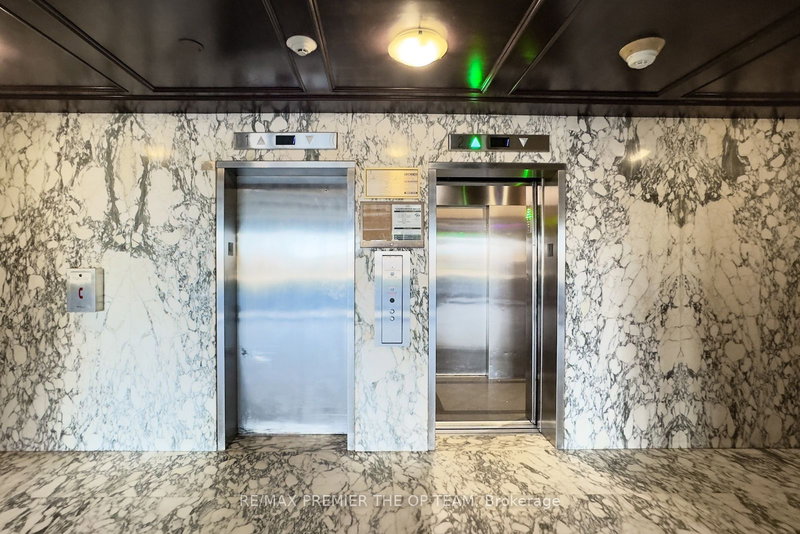 607 - 3533 Derry Rd, Mississauga, L4T 1B1 | Image 2