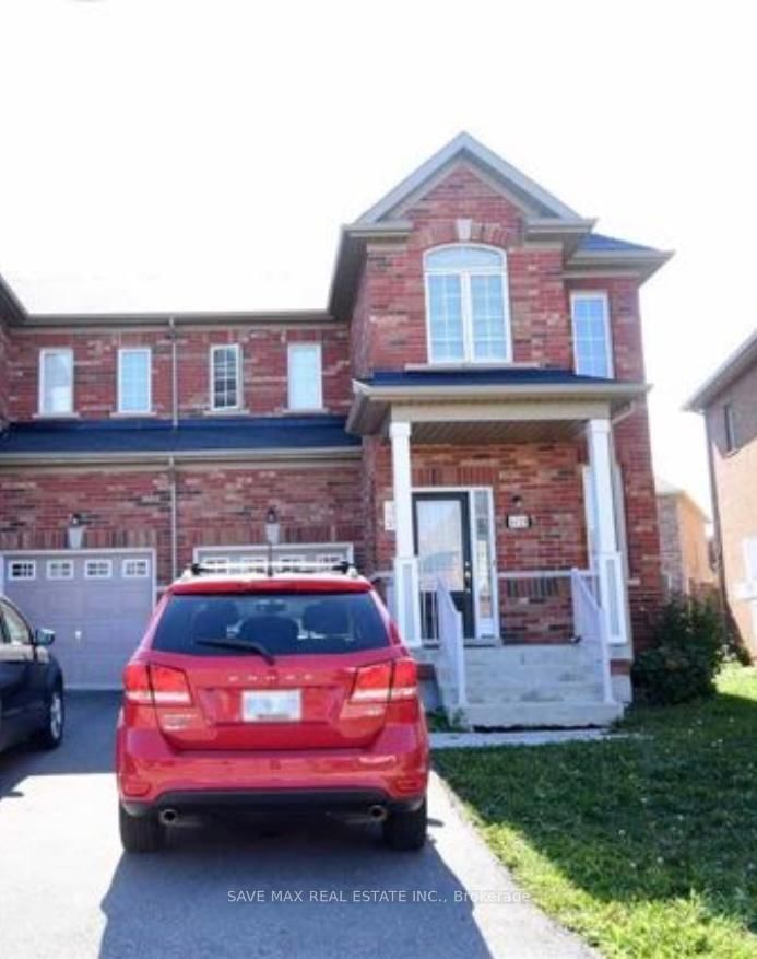 home for lease on 4628 Sandford Farm Drive