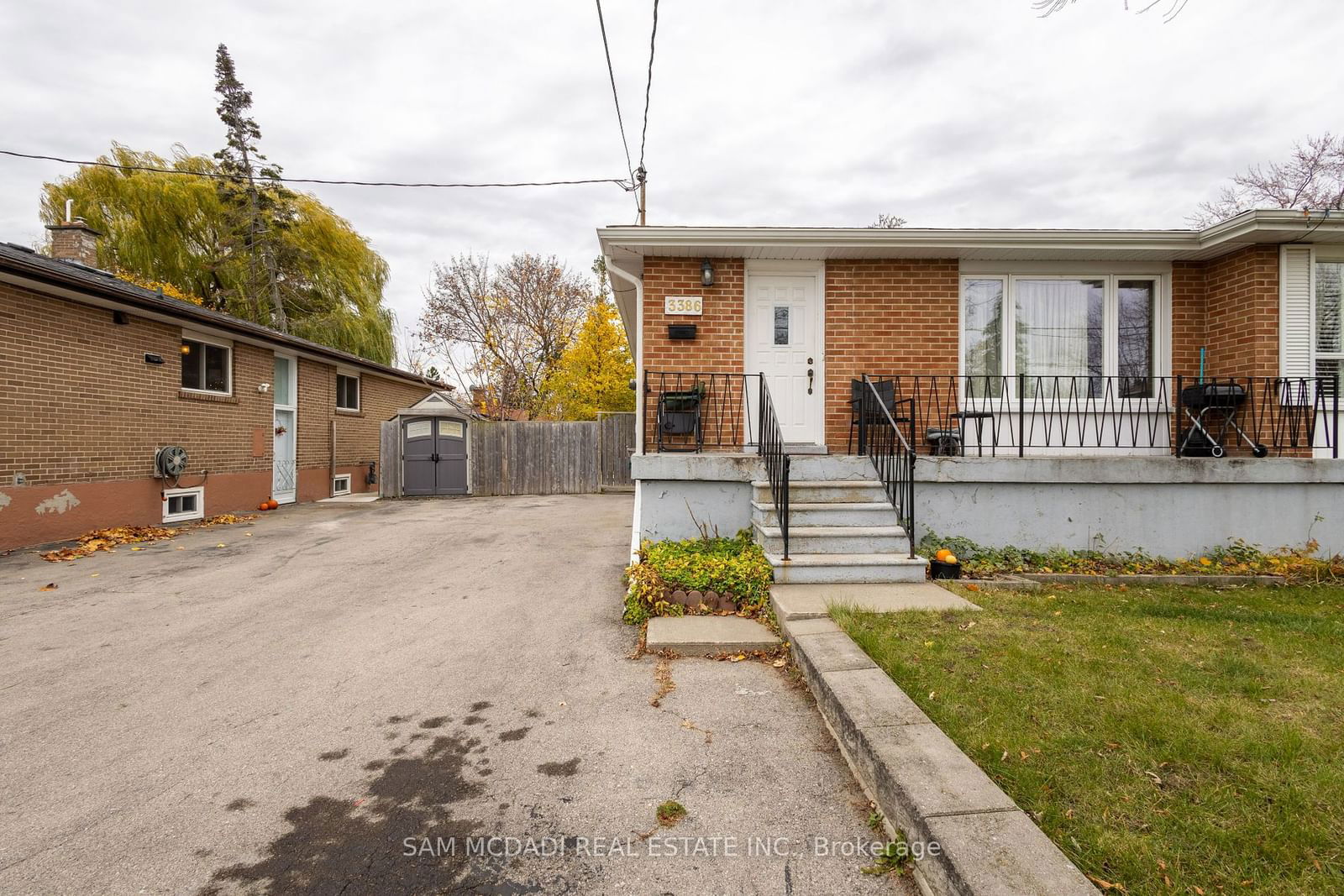 Lower Level leased at 3386 Fellmore Drive, Mississauga, Erindale, L5C 2E2 - MLS: W10427636