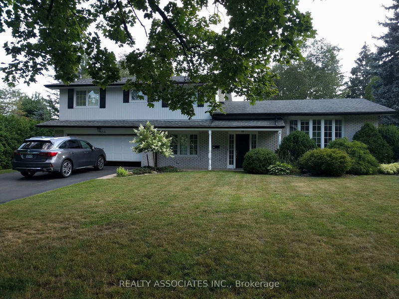 home for sale on 1654 Stonehaven Drive