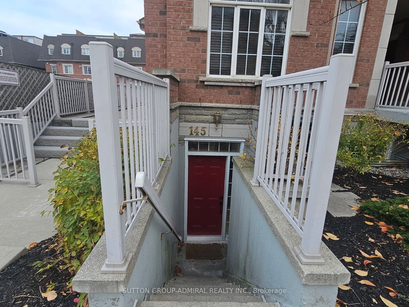 145 - 601 Shoreline Dr, Mississauga, L5B 4K1 | Image 2