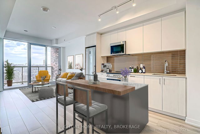 617 - 1787 ST. CLAIR Avenue W