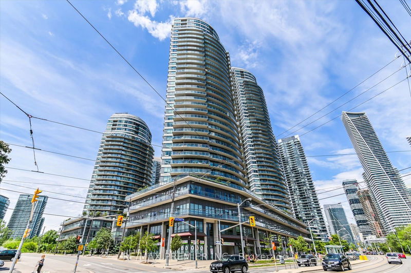 2240 Lakeshore Blvd W #405, Toronto, Ontario (MLS W10428535)