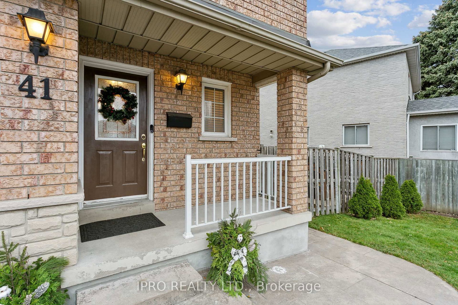 Listing Image 3