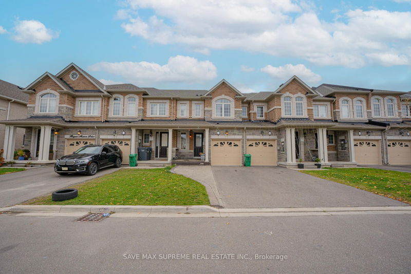 35 Hogan Manor Dr, Brampton - Northwest Brampton image-0-0