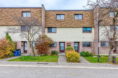 Townhouse sold at 105-180 Mississauga Valley Boulevard, Mississauga, Mississauga Valleys, L5A 3M2 - MLS: W10429045