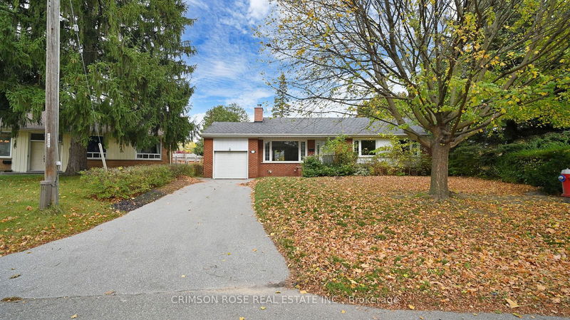 home for sale on 1517 Parkridge Road