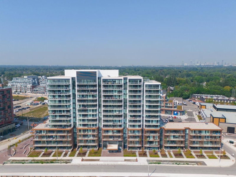912 - 220 Missinnihe Way, Mississauga, L5H 0A9 | Image 3