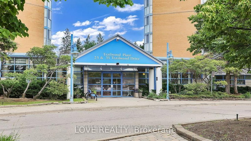 713 - 35 Trailwood Dr, Mississauga, L4Z 3L6 | Image 2
