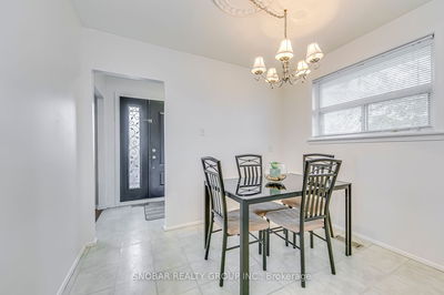 39 Buckley Cres, Toronto - Willowridge-Martingrove-Richview image-0-4