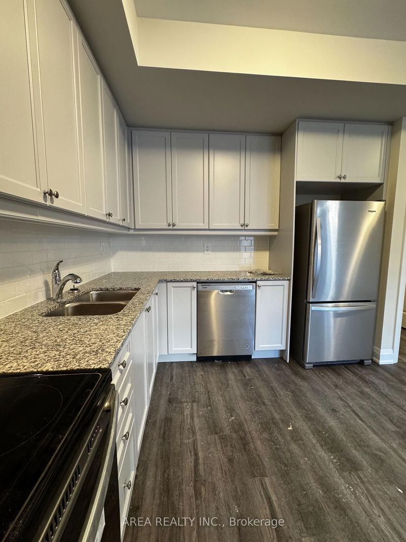 home for lease on 824-8175 Britannia Road