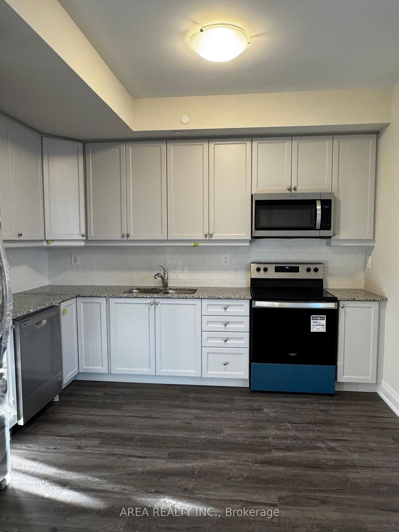 home for lease on 125-8175 Britannia Road