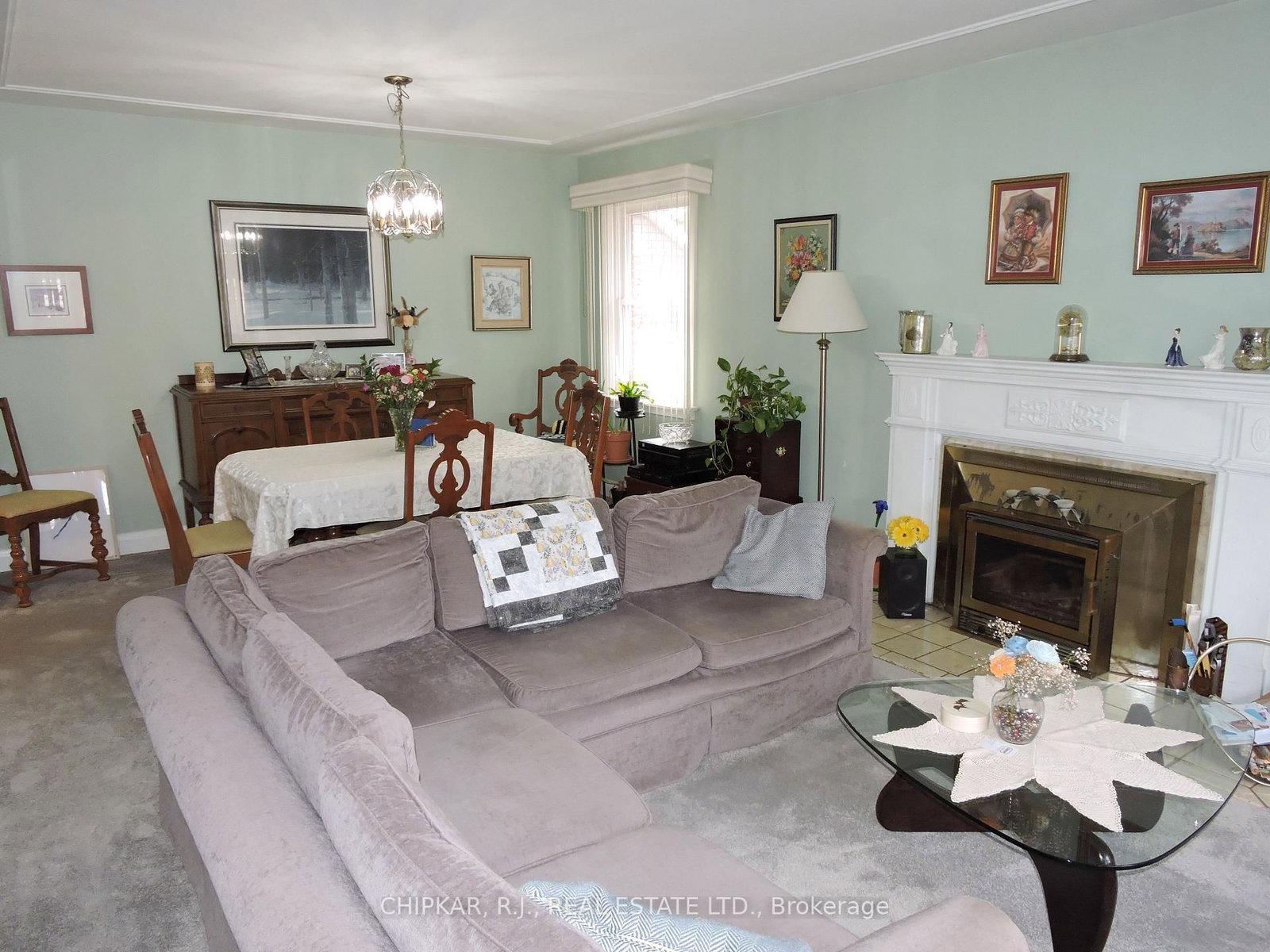 Listing Image 7