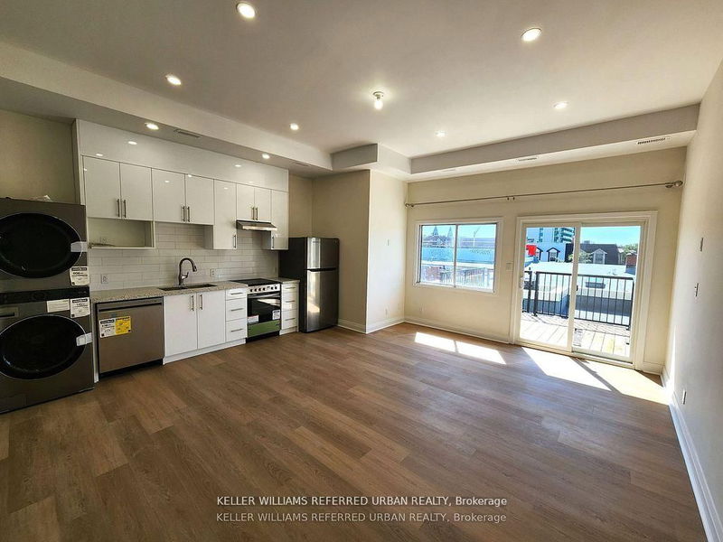 home for lease on 5-998 Bloor Street W