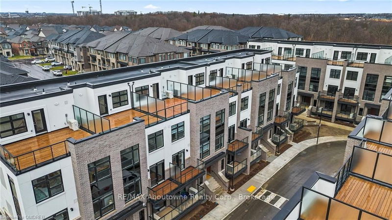 home for lease on 117-1569 ROSE Way
