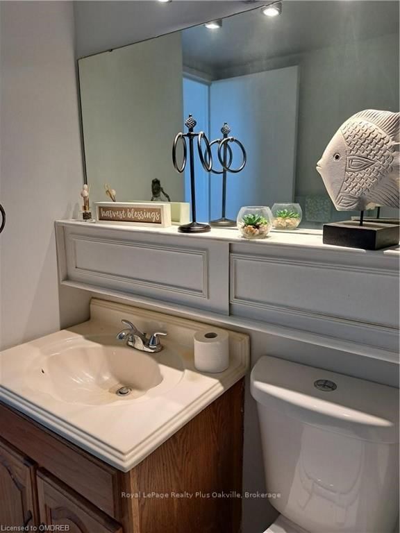 212 KERR Street, Unit 909 - Photo 29