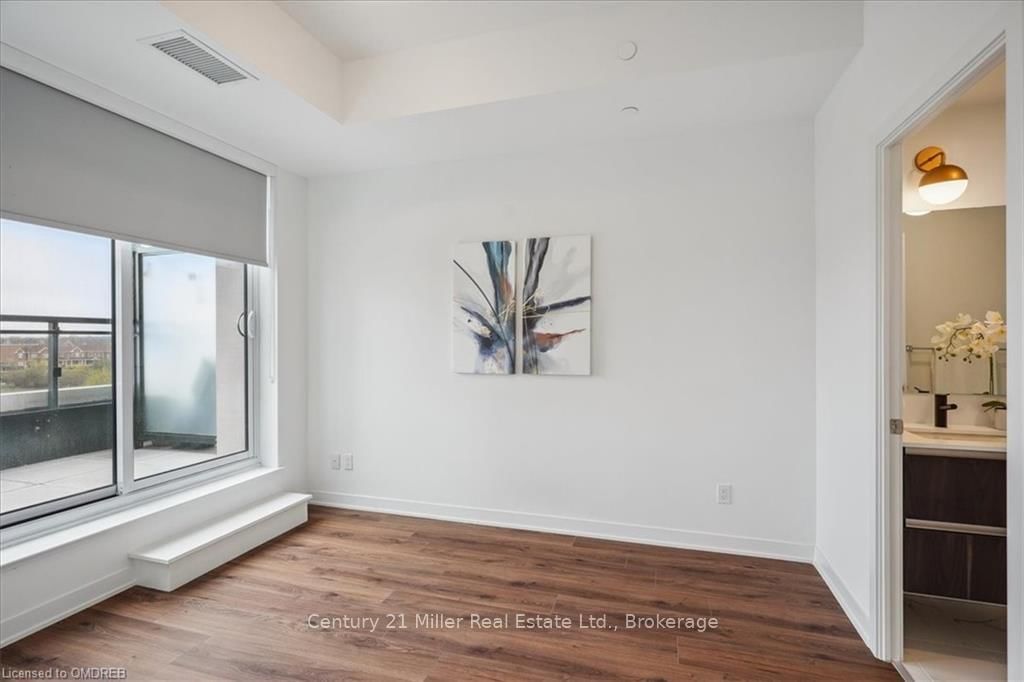 405 DUNDAS Street W, Unit 302 - Photo 19