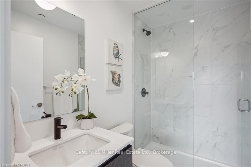 405 DUNDAS Street W, Unit 302 - Photo 22