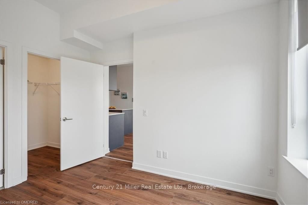 405 DUNDAS Street W, Unit 302 - Photo 23