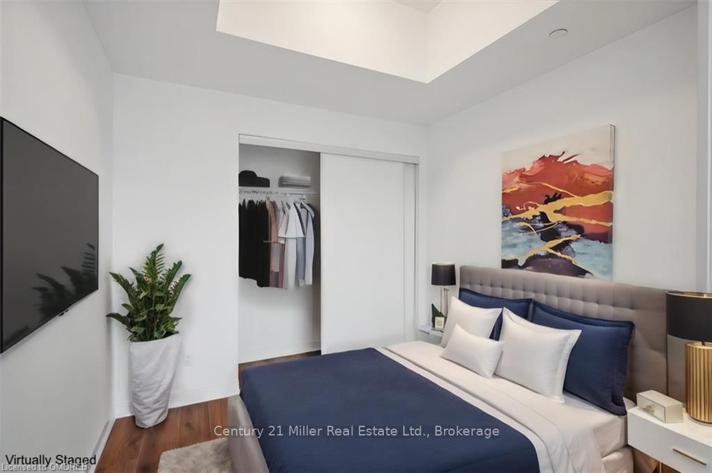 405 DUNDAS Street W, Unit 302 - Photo 25