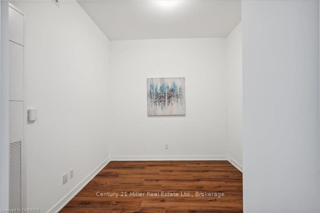 405 DUNDAS Street W, Unit 302 - Photo 29