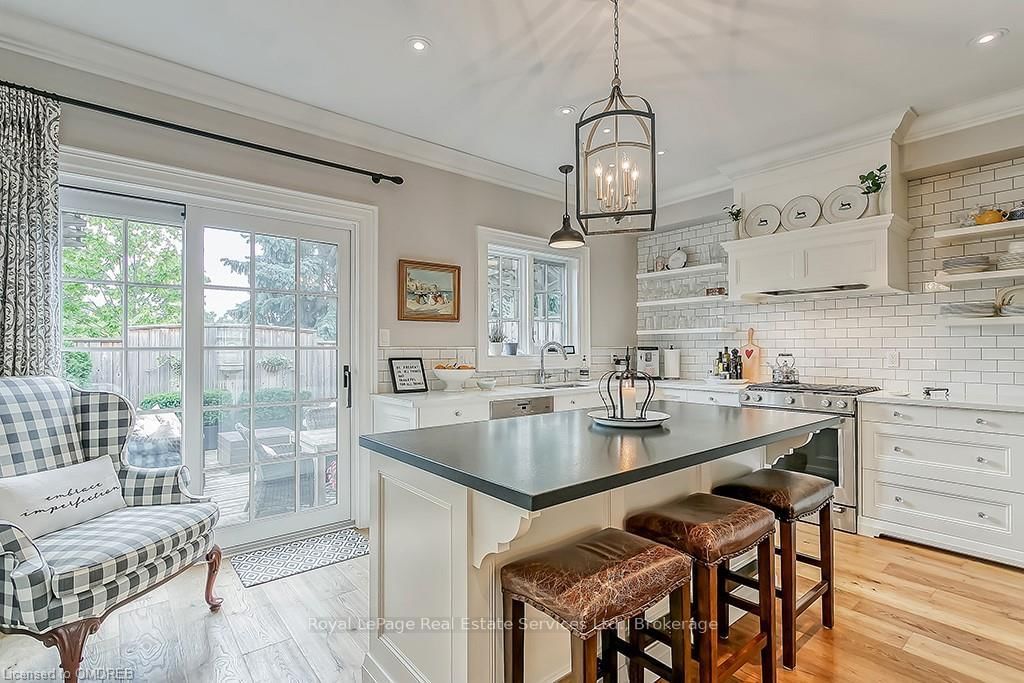 140 JOHN Street - Photo 17