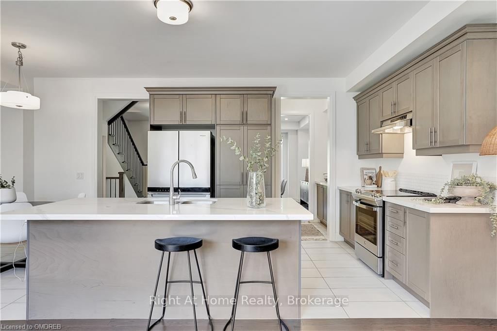 4020 POST Road, Unit 2 - Photo 12