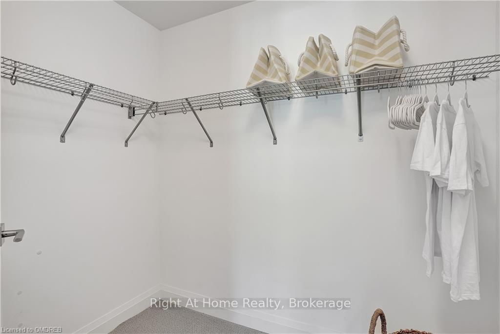 4020 POST Road, Unit 2 - Photo 32