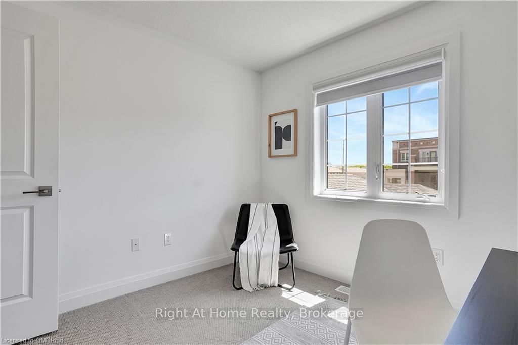 4020 POST Road, Unit 2 - Photo 40