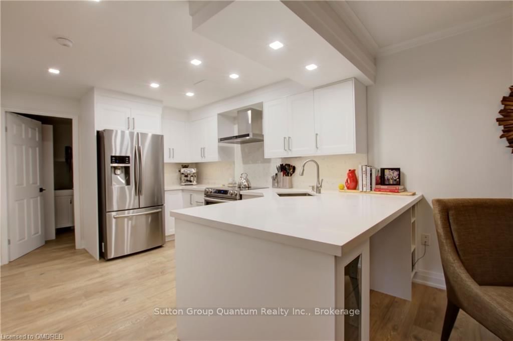 162 REYNOLDS Street, Unit 204 - Photo 12