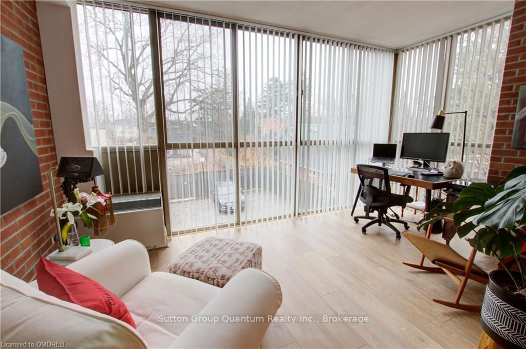 162 REYNOLDS Street, Unit 204 - Photo 23