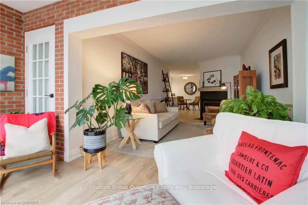 162 REYNOLDS Street, Unit 204 - Photo 24