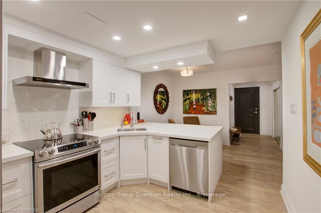 162 REYNOLDS Street, Unit 204 - Photo 9