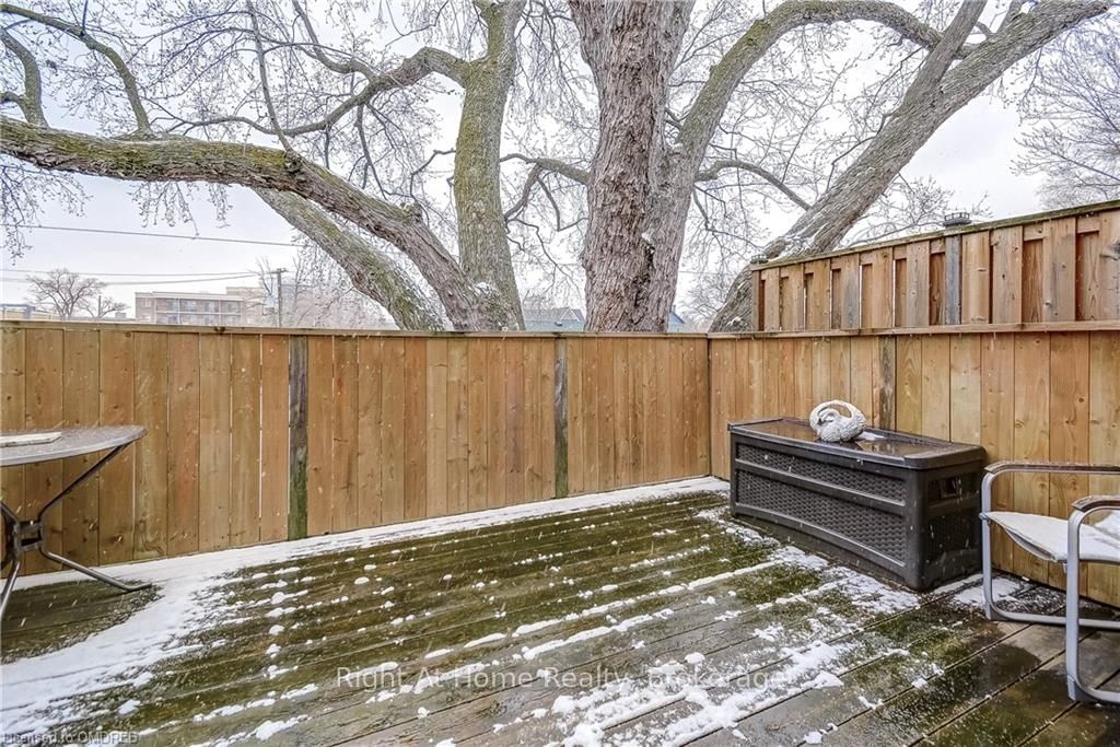 57 NORMANDY Place - Photo 31