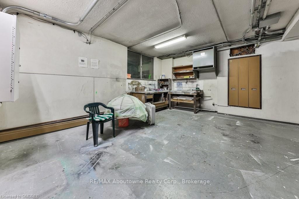 Listing Image 29