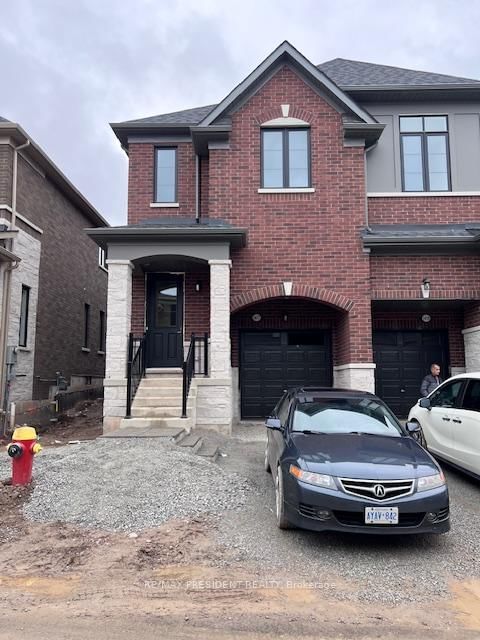 home for lease on 1417 Oakmont Common