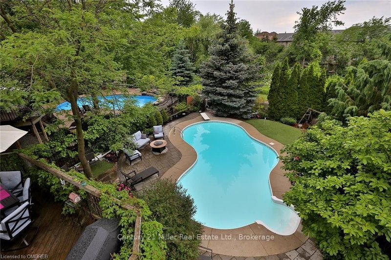 1403 BAYSHIRE Dr, Oakville, L6H 6E8 | Image 3