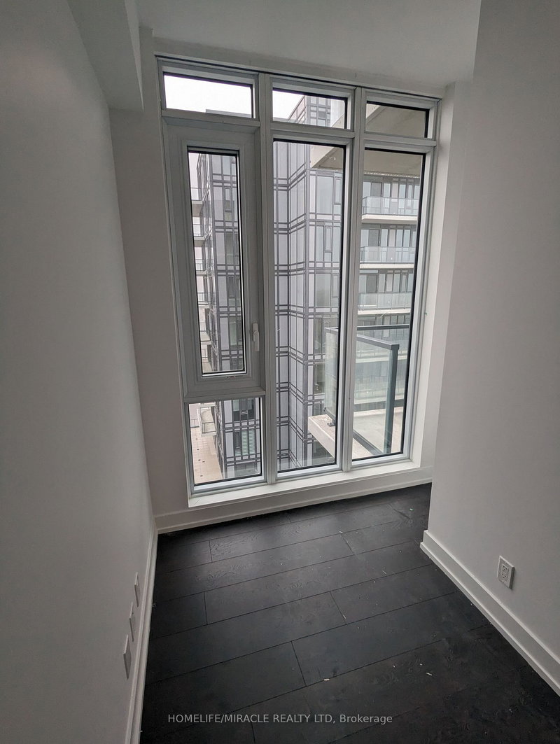 904 - 215 Veterans Dr, Brampton, L7A 5L7 | Image 3