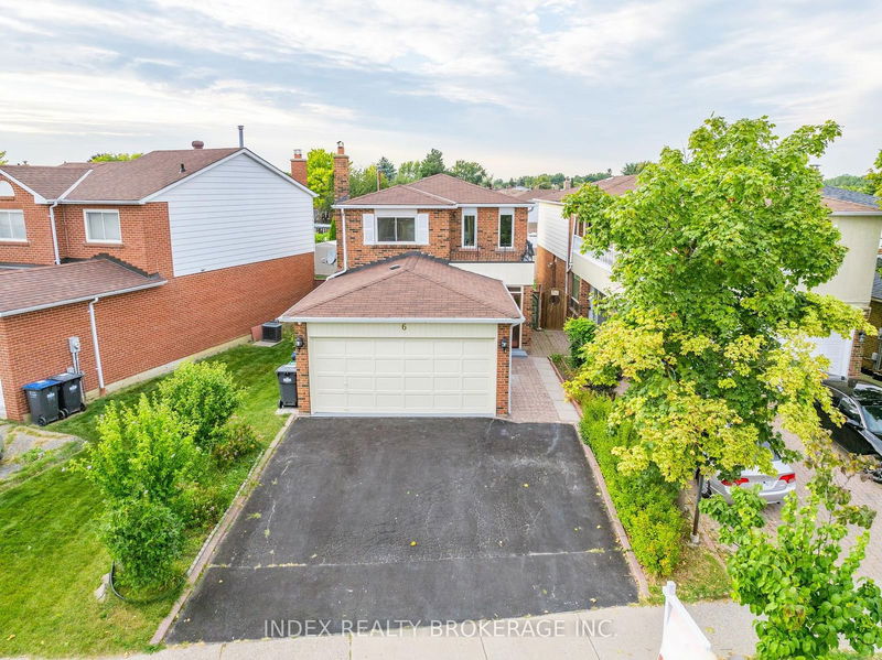 home for sale on 6 Banting Crescent N